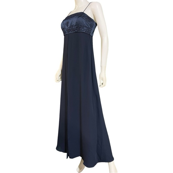 Michaelangelo Navy Blue Empire Cut Gown, 8 - Picture 6 of 9